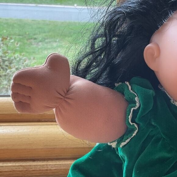 Mattel’s First Edition CPK 13" Doll Baby Green Dress Cabbage Patch Kids - Picture 3 of 13